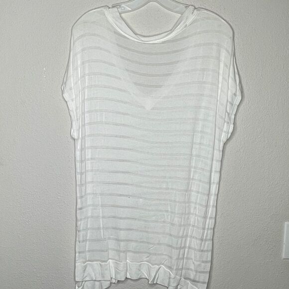 Gibson V-Neck Top White - Picture 6 of 9